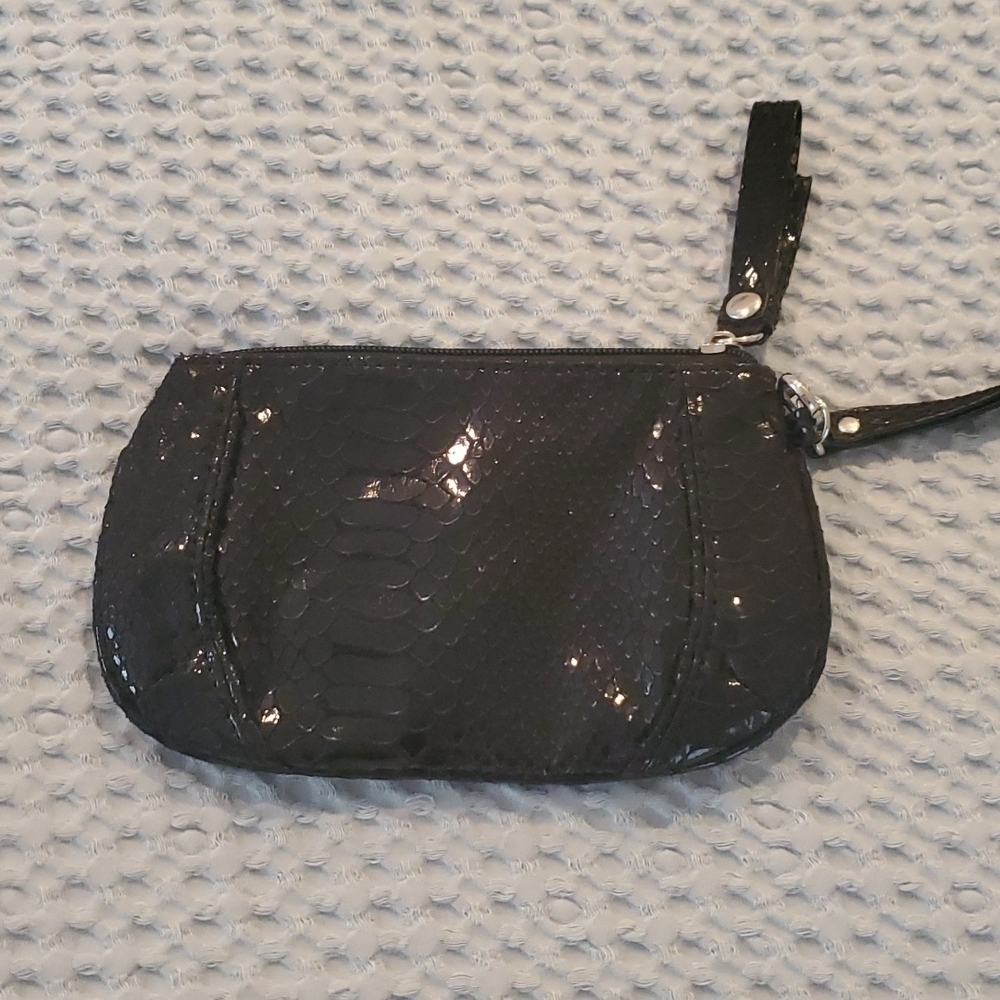 𝅺Adorable Black Shimmery Wrislet